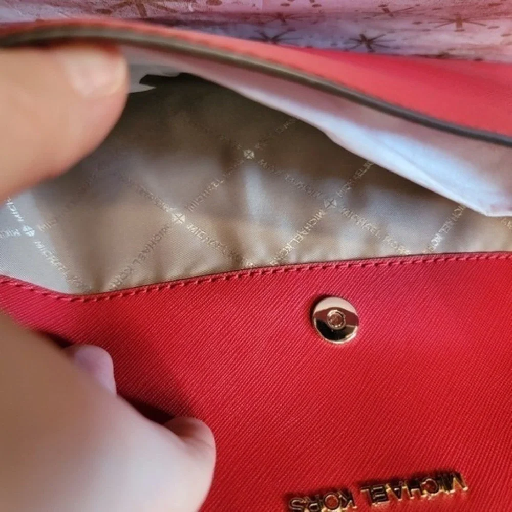 Michael Kors Red Tote‎ Bag with Structured Design - Picture 8 of 16